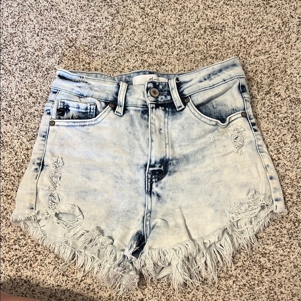 Distressed Denim Frayed Hem Shorts